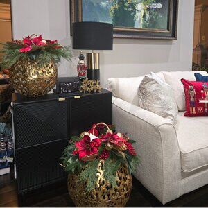 Pristine Preloved Chanel Yen (Camilla) Patent Leather Wallet